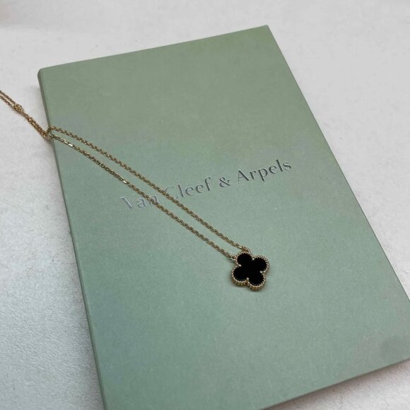 ✅Authentic Van Cleef & Arpels Necklace - Picture 16 of 16
